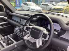 Land Rover Defender 110 SD4 SE - U44603