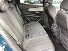 Peugeot 3008 PureTech GT - U44606
