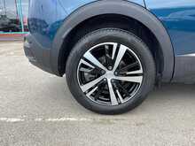 Peugeot 3008 PureTech GT - U44606