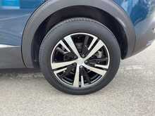Peugeot 3008 PureTech GT - U44606