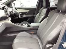 Peugeot 3008 PureTech GT - U44606
