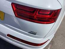 Audi Q7 TDI V6 S line - U44624