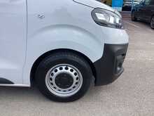 Vauxhall Vivaro Turbo D 3100 Dynamic - U44662