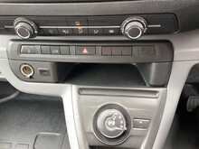 Vauxhall Vivaro Turbo D 3100 Dynamic - U44662