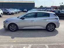 Peugeot 308 PureTech Active Premium - U44664