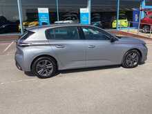 Peugeot 308 PureTech Active Premium - U44664