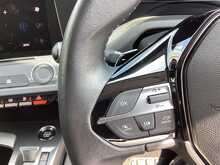 Peugeot 308 PureTech Active Premium - U44664