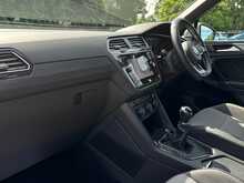 Volkswagen Tiguan TDI R-Line - U44669