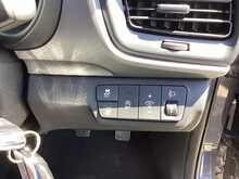 Kia Stonic T-GDi 2 - U44672