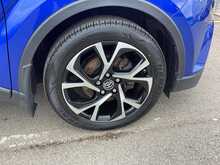 Toyota C-HR VVT-i Dynamic - U44673