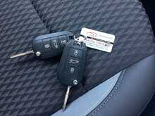 Vauxhall Crossland X Turbo Elite Nav - U44677