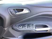 Ford C-Max T EcoBoost Titanium - U44698