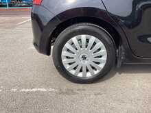 Suzuki Swift Dualjet SZ3 - U44717