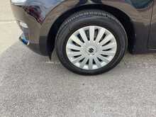 Suzuki Swift Dualjet SZ3 - U44717