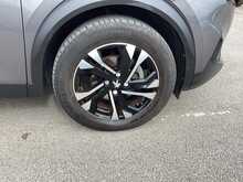 Peugeot 2008 PureTech Allure Premium - U44794
