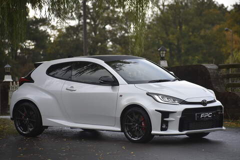 Toyota Yaris T GR Circuit - U1022