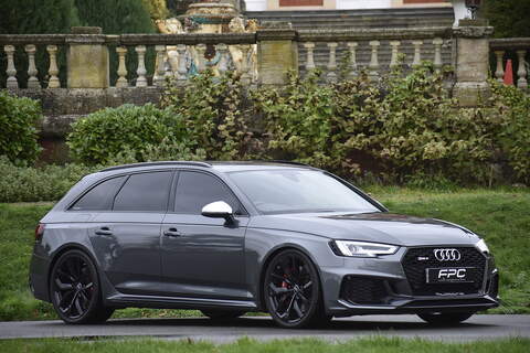 Audi RS4 Avant 2.0 B4 MHEV Estate 5dr Diesel Hybrid Auto AWD Euro 6 (s/s) (197 ps)