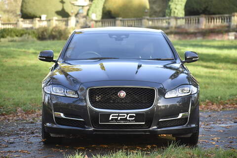 Jaguar XJ d V6 R-Sport - U1041