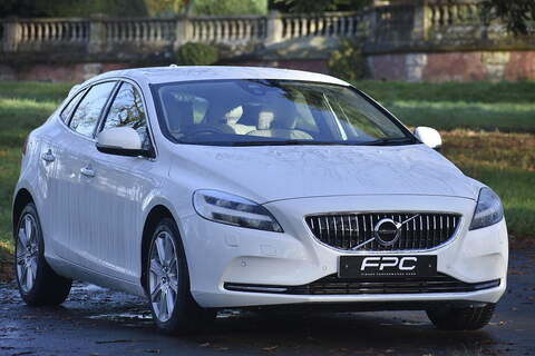 Volvo V40 T3 Inscription Edition - U1072