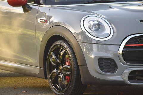 MINI Hatch John Cooper Works - U1075