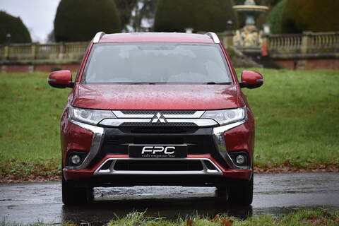 Mitsubishi Outlander h TwinMotor Dynamic - U1103