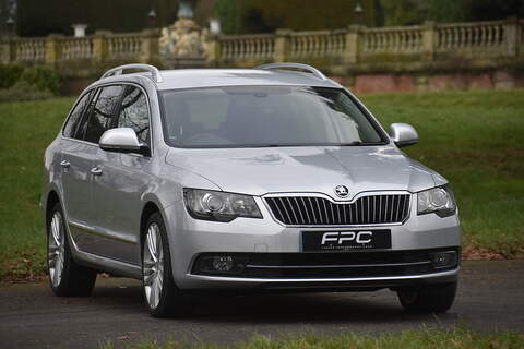 Skoda Superb TDI Elegance - U1136