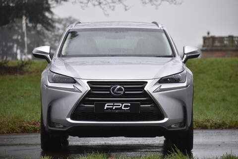 Lexus NX 300h Luxury - U1143