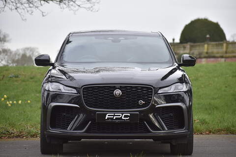 Jaguar F-PACE P550 V8 SVR - U1178