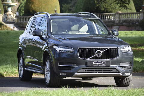 Volvo XC90 T6 Momentum - U1186