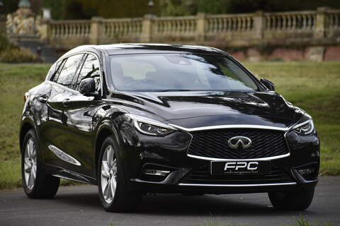 Infiniti Q30 d Premium InTouch - U1210