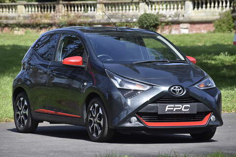Toyota AYGO 1.3 i-VTEC SE Hatchback 5dr Petrol Manual Euro 6 (s/s) (102 ps)