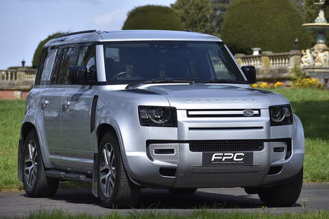 Land Rover Defender 110 D250 MHEV XS Edition - U1233