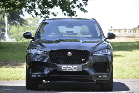 Jaguar F-PACE 3.0 D300 V6 S SUV 5dr Diesel Auto AWD Euro 6 (s/s) (300 ps) - U1274