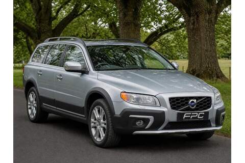 Volvo XC70 3.0 E350d V6 AMG Line (Premium Plus) Estate 5dr Diesel G-Tronic+ Euro 6 (s/s) (258 ps)