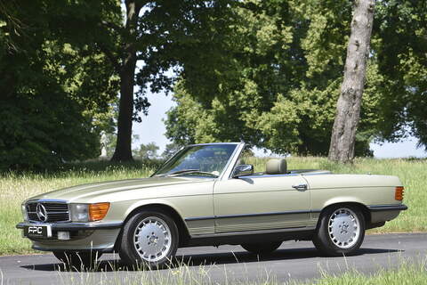 Mercedes-Benz SL SL  Saloon 2.7 Automatic Petrol - U1308