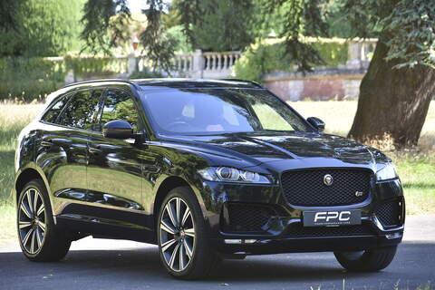 Jaguar F-PACE 3.0 SL400 V6 AMG Line Roadster 2dr Petrol G-Tronic+ Euro 6 (s/s) (367 ps)