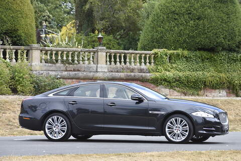 Jaguar XJ 3.0d V6 Portfolio Saloon 4dr Diesel Auto Euro 5 (s/s) (275 ps) - U1339