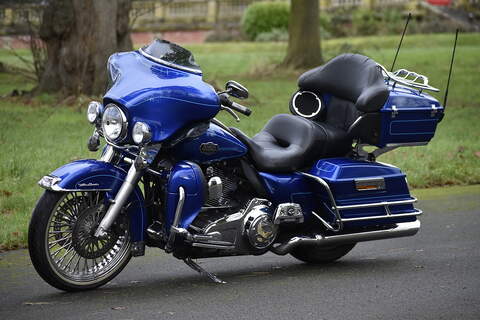 Harley-Davidson Ultra Classic Electra Glide FLHTCU - U516