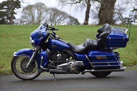 Harley-Davidson Ultra Classic Electra Glide FLHTCU - U516