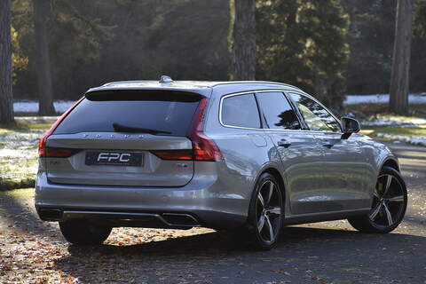 Volvo V90 h T8 Twin Engine R-Design Pro - U736