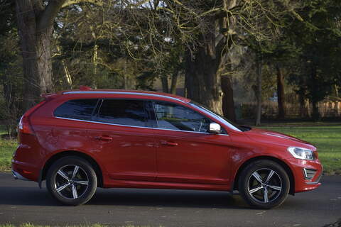 Volvo XC60 D4 R-Design Lux Nav - U803