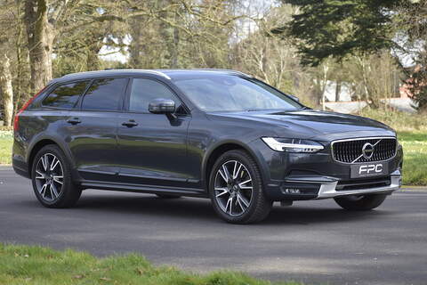 Volvo V90 Cross Country T6 Plus - U845