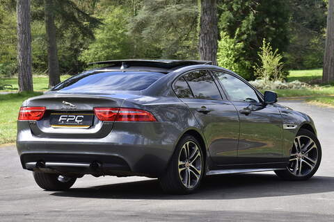 Jaguar XE GTDi R-Sport - U867