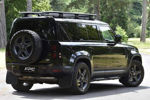 Land Rover Defender 110 D300 MHEV SE - U914