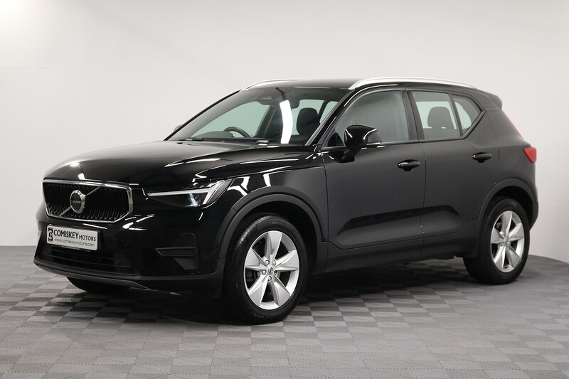 Volvo XC40 B3 MHEV Core - U13409