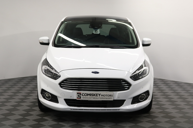 Ford S-Max EcoBlue Titanium - U13411