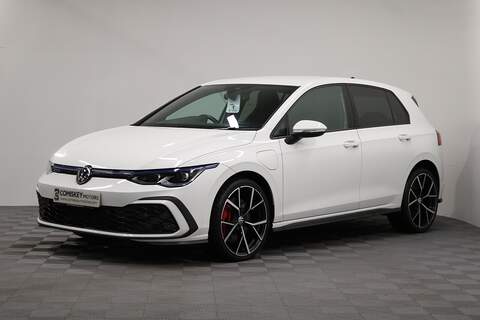 Volkswagen Golf TSI GTE - U13579