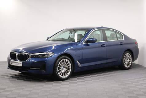 BMW 5 Series 530e SE - U13596