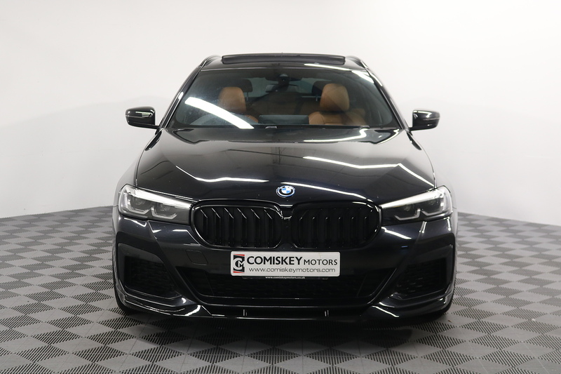 BMW 5 Series 530e M Sport - U13603