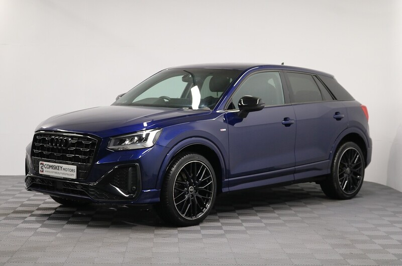 Audi Q2 TFSI CoD Black Edition - U13608